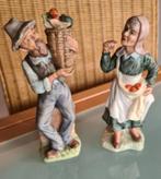 Oude beeldjes man en vrouw met fruit, Ophalen of Verzenden