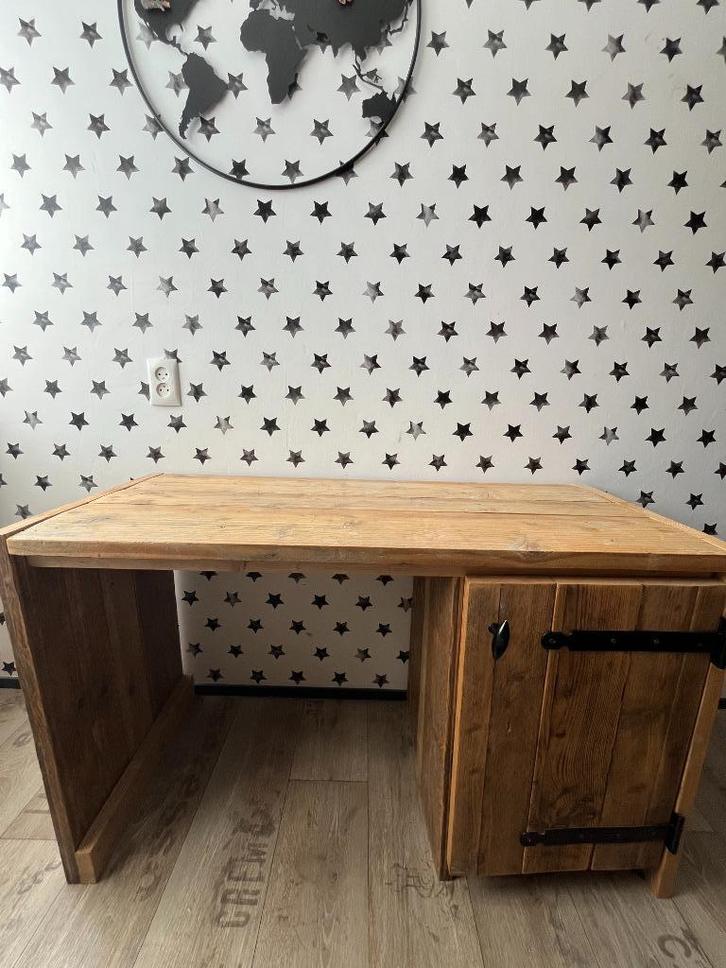 Buro van steigerhout 120x50x73 hoog + bed, Kinderen en Baby's, Kinderkamer | Bedden, Zo goed als nieuw, Minder dan 140 cm, 100 cm of meer