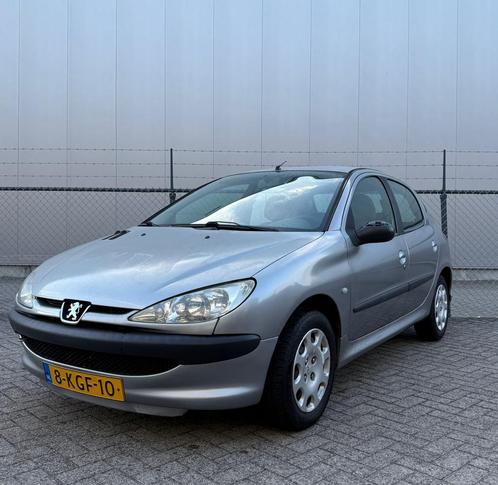 Peugeot 206 1.4 5D 2004 Grijs, Auto's, Peugeot, Bedrijf, ABS, Airbags, Alarm, Electronic Stability Program (ESP), Metallic lak