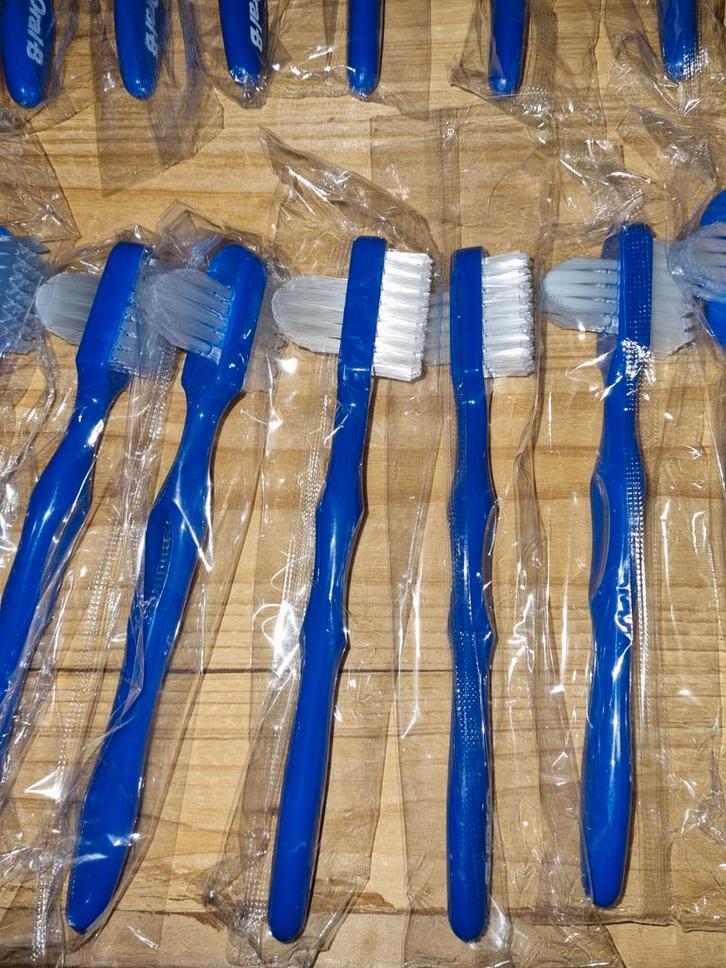 Oral-B Protheseborstels - Nieuw!, Sieraden, Tassen en Uiterlijk, Uiterlijk | Mondverzorging, Nieuw, Opzetborstel, Ophalen of Verzenden