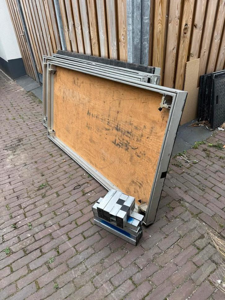 4x Podiumdelen 1x2m, Muziek en Instrumenten, Licht en Laser, Gebruikt, Overige typen, Ophalen