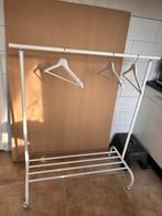 Ikea Witte kledingrek met wielen, Ophalen, Met wielen, Zo goed als nieuw