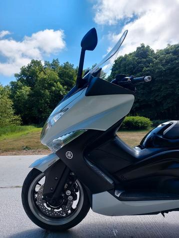 Yamaha t-max 500 ABS carbon whitemax edition 2010 tmax beschikbaar voor biedingen
