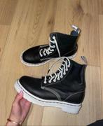 Dr Martens white and black boots, Dr. Martens, Ophalen of Verzenden, Zo goed als nieuw, Zwart