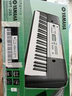 Keyboard Yamaha YPT-255, incl.standaard., Muziek en Instrumenten, Ophalen, 61 toetsen, Aanslaggevoelig, Yamaha
