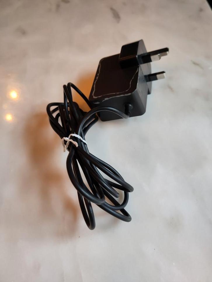 Originele Microsoft Surface Oplader, Computers en Software, Laptop-opladers, Gebruikt, Ophalen of Verzenden