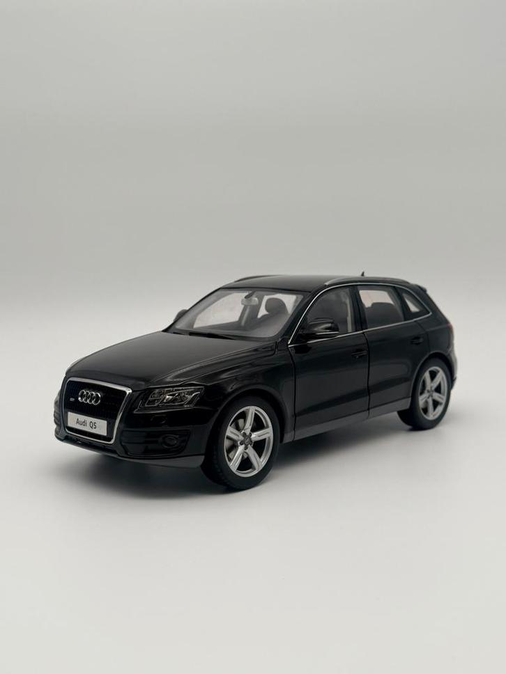 Kyosho Audi Q5 Phantom Black 1:18 - Zeer goede staat, Hobby en Vrije tijd, Modelauto's | 1:18, Zo goed als nieuw, Auto, Kyosho