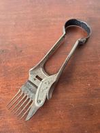 Antieke vintage kantjesknipper gras knipper randjes Rapide, Ophalen of Verzenden