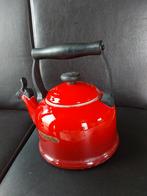 LE CREUSET FLUITKETEL 2, ROOD EMAIL GEBRUIKT THEE WATERKOKER, Ophalen of Verzenden, Gebruikt