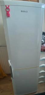 Beko Koelkast - Koelvriescombinatie - Begane vloer, Ophalen, Gebruikt, 200 liter of meer, Met aparte vriezer
