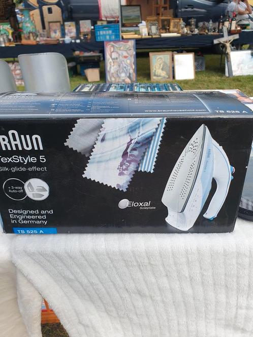 Nieuwe Braun TexStyle 5 Stoomstrijkijzer TS 525 A, Witgoed en Apparatuur, Strijkijzers en Strijkplanken, Nieuw, Strijkijzer met snoer