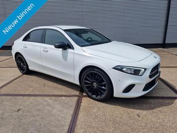 Mercedes-Benz A-klasse A 200 Launch Edition, fabrieksgaranti beschikbaar voor biedingen