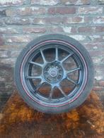 Zwarte velg met band, Auto diversen, Wieldoppen, Ophalen, Gebruikt