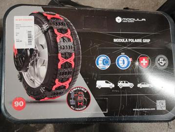 Modula loopvlaksneeuwketting  beschikbaar voor biedingen