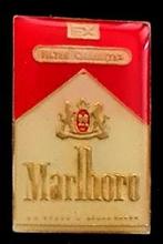 Marlboro filter cigarettes pin, Verzenden, Nieuw, Merk, Speldje of Pin