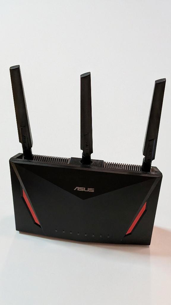 ASUS RT-AC86U Gaming Router (AC2900), Computers en Software, Routers en Modems, Zo goed als nieuw, Router, Ophalen of Verzenden