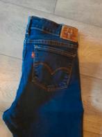 Levi's 712 Slim - Donkerblauwe Jeans, Ophalen, Blauw, W30 - W32 (confectie 38/40), Gedragen