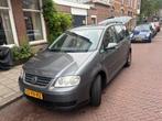 Volkswagen Touran 1.6 75KW 2005 Grijs Met Apple Carplay, Auto's, Volkswagen, Voorwielaandrijving, 4 cilinders, 1200 kg, Handgeschakeld