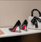 Elegante zwarte hakken met rode zool, Ophalen of Verzenden, Nieuw, Zwart, Pumps