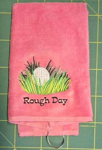 Luxe golfhanddoek met geborduurde afbeelding beschikbaar voor biedingen