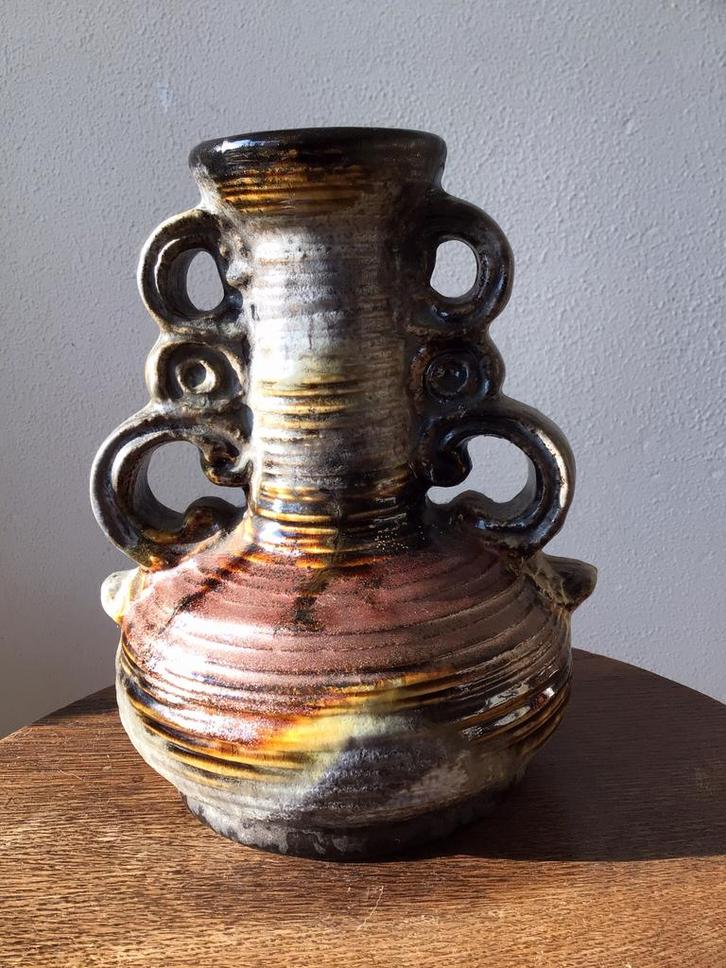 West Germany vaas, roestkleurig, metallic, brutalist., Antiek en Kunst, Antiek | Keramiek en Aardewerk, Ophalen of Verzenden