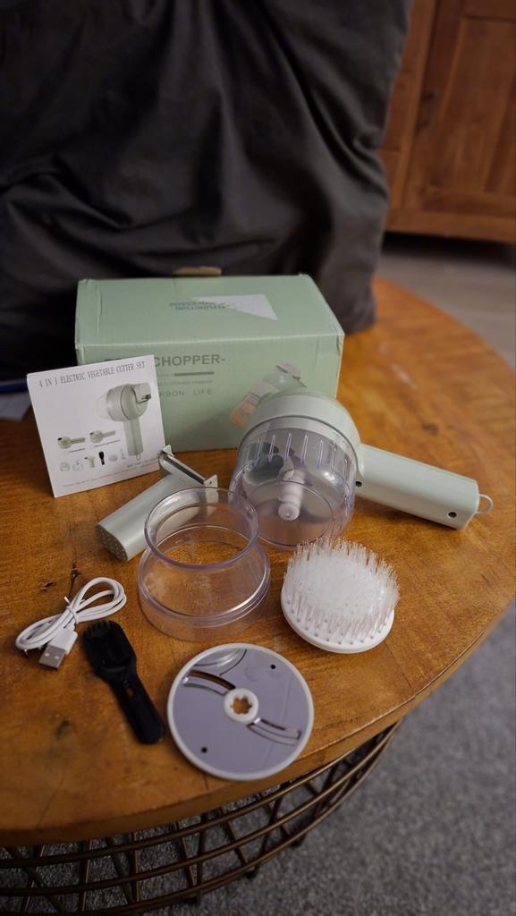 Compacte Food Chopper - Keukenmachine, Witgoed en Apparatuur, Keukenmixers, Nieuw, Minder dan 1 liter, 2 snelheden, Vaatwasserbestendig