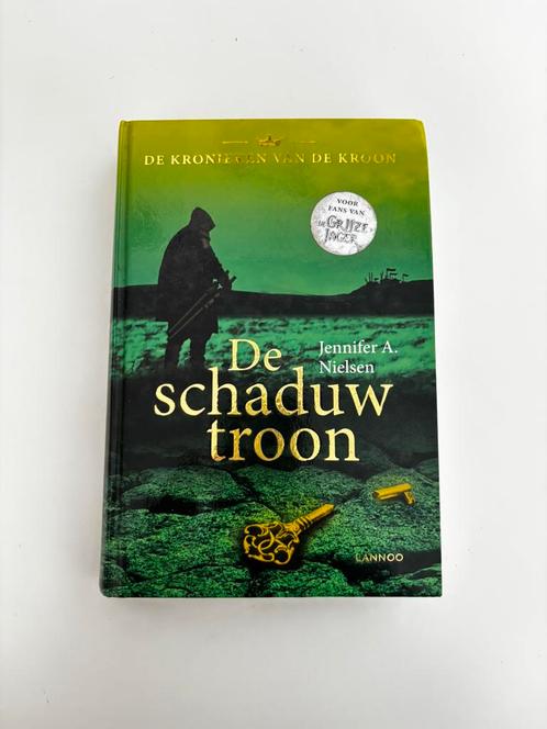 Jennifer A. Nielsen - De schaduwtroon, Boeken, Kinderboeken | Jeugd | 10 tot 12 jaar, Zo goed als nieuw, Verzenden