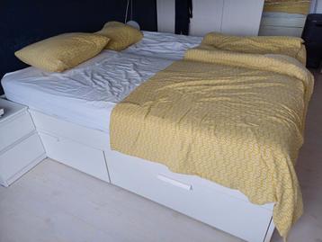  2 persoons bed met lattenbodems. BRIMNES