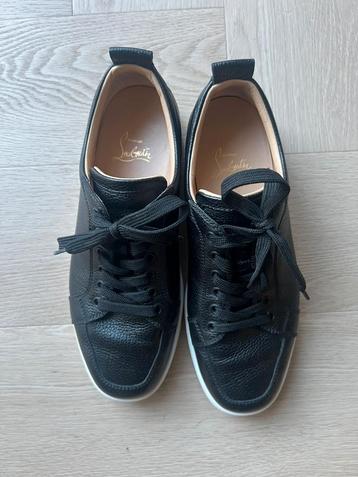 Louboutin maat 41 beschikbaar voor biedingen