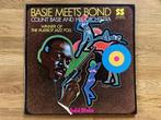 Count Basie Orchestra / Basie Meets Bond, 1960 tot 1980, Verzenden, Zo goed als nieuw, 12 inch