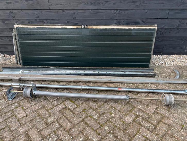 Nassau Sectionaaldeur 2,50x2,50 - Compleet, Doe-het-zelf en Verbouw, Deuren en Horren, Gebruikt, Garagedeur, 215 cm of meer, 120 cm of meer
