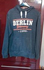 NIEUWE ORGINELE INDENTIC MEN BERLIN HEREN MERK TRUI
MAAT L, Maat 52/54 (L), INDENTIC MEN BERLIN, Blauw, Nieuw