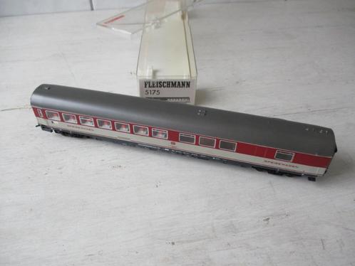 Fleischmann Speise Wagen DB no 5175, Hobby en Vrije tijd, Modeltreinen | H0, Zo goed als nieuw, Wagon, Gelijkstroom, Fleischmann