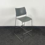Casala Curvy Barkruk - Grijze Zitting, 1 kruk, Ophalen, Gebruikt, Kunststof