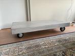 Salontafel (of TV) op 4 wielen betonlook Xooon, Ophalen, Gebruikt