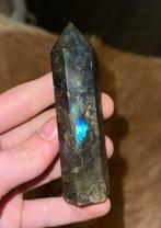 Labradoriet Punt - Prachtige Kleuren!, Verzamelen, Mineralen en Fossielen, Verzenden, Mineraal