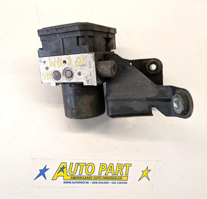 Dodge Ram 1500 ABS unit 2017-2018, Auto-onderdelen, Remmen en Aandrijving, Amerikaanse onderdelen, Dodge, Gebruikt, Ophalen of Verzenden