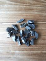 Edelshungiet 30g  - mineraal Rusland, Sieraden, Tassen en Uiterlijk, Edelstenen, Ophalen of Verzenden, Zo goed als nieuw