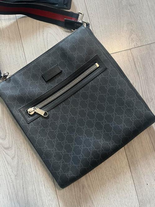 Gucci messenger Bag (orgineel), Sieraden, Tassen en Uiterlijk, Tassen | Schoudertassen, Zo goed als nieuw, Zwart, Ophalen of Verzenden