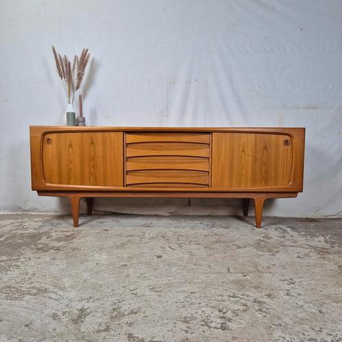 Bernhard Pedersen & Søn, vintage jaren 70 Deens sideboard, Huis en Inrichting, Kasten | Dressoirs, Zo goed als nieuw, 200 cm of meer
