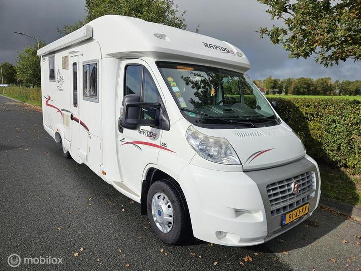 Rapido 7087F 2007, 131 pk ☆2xAirco, Zonnepanelen, Trekhaak, Caravans en Kamperen, Campers, Bedrijf, Half-integraal, Rapido, Diesel