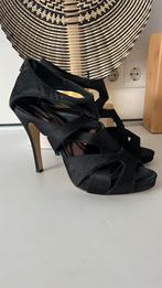 Satijnen schoenen van Bull Boxer maat 41, Ophalen of Verzenden, Zo goed als nieuw