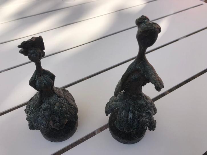 2 bronzen beelden Flanerende Dames, Antiek en Kunst, Antiek | Koper en Brons, Ophalen of Verzenden
