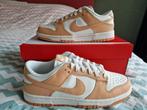 Nike Dunk Low W Harvest Moon 40,5, Ophalen of Verzenden, Nieuw, Sneakers of Gympen