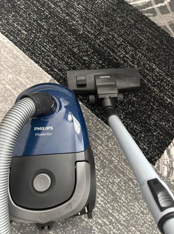 Stofzuiger Philips - Blauw - Werkt Goed - Incl Nieuw Zakje beschikbaar voor biedingen