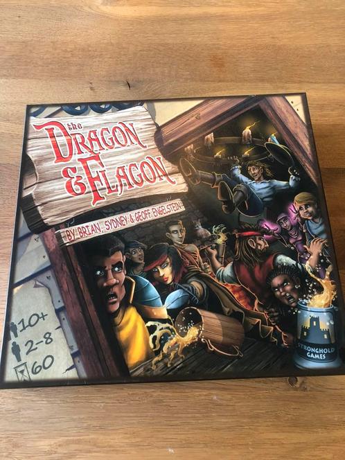 Bordspel The Dragon & Flagon [Sleeved], Hobby en Vrije tijd, Gezelschapsspellen | Bordspellen, Zo goed als nieuw, Vijf spelers of meer