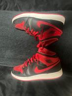 jordan 1 high maat 40 rood zwart, Ophalen of Verzenden, Gedragen, Zwart