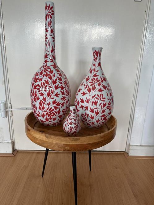 Set van 3 Vazen Rood/Wit, Huis en Inrichting, Woonaccessoires | Vazen, Zo goed als nieuw, Wit, 50 tot 75 cm, Aardewerk of Porselein