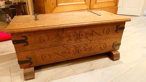 antieke massief houten kist met deksel, Huis en Inrichting, Woonaccessoires | Kisten, Gebruikt, Minder dan 50 cm, Minder dan 50 cm