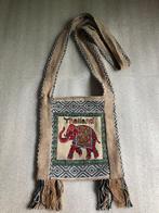 Crossover body tas / schouder tas / tote - beigekleur, Sieraden, Tassen en Uiterlijk, Tassen | Damestassen, Ophalen of Verzenden